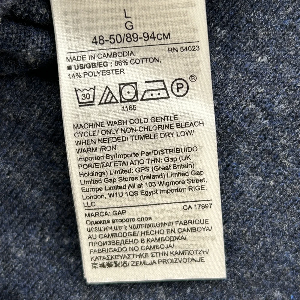GAP sweater mens